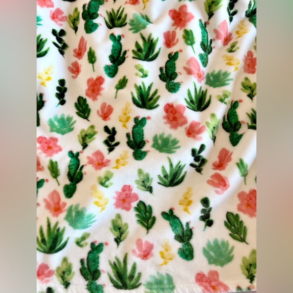 Cynthia Rowley Bedding Cynthia Rowley Cactus Print Plush Throw